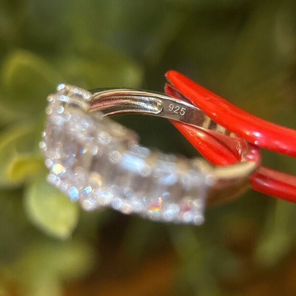 Sparkling 925 Silver Emerald Cut CZ’s Ring - Picture 8 of 10